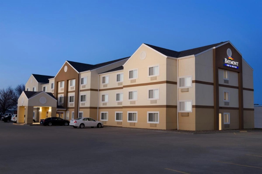 Baymont by Wyndham Salina Image 23