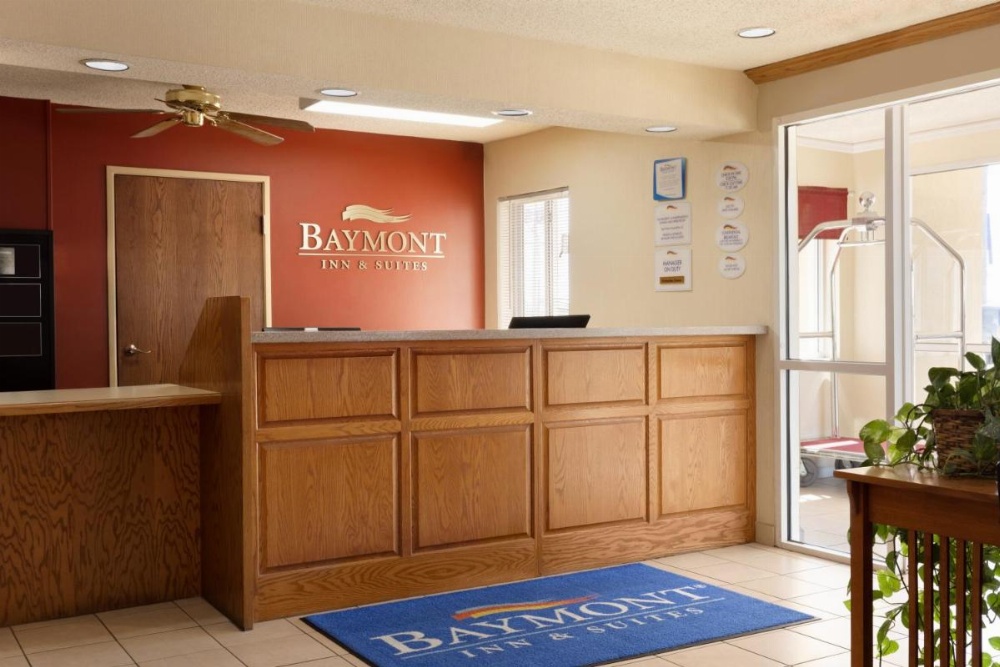 Baymont by Wyndham Salina Image 27