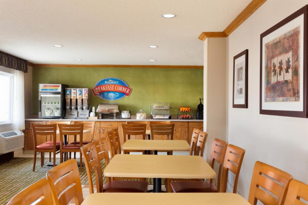 Baymont by Wyndham Salina Image 30