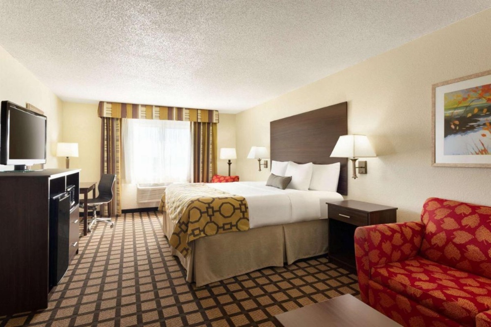 Baymont by Wyndham Salina Image 6
